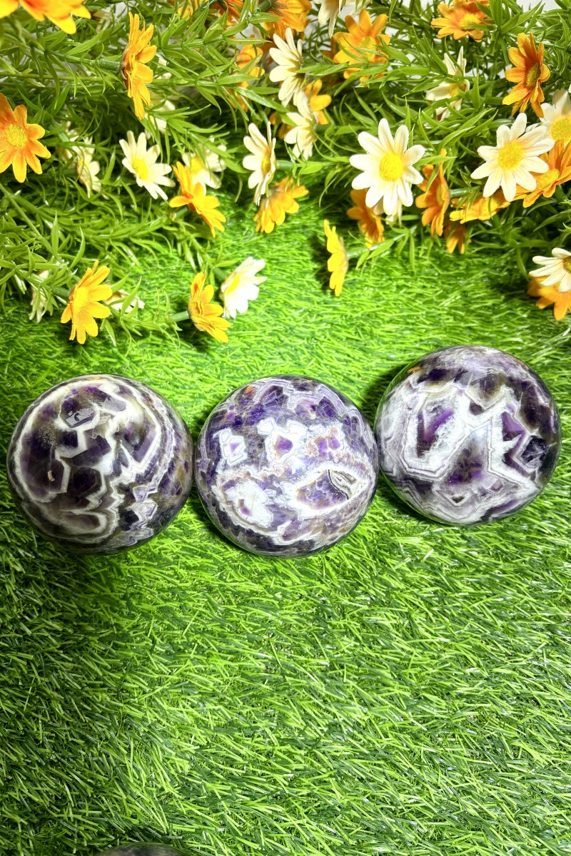 Medium Dream Amethyst Spheres Natural Healing Crystal Balls 2.76"