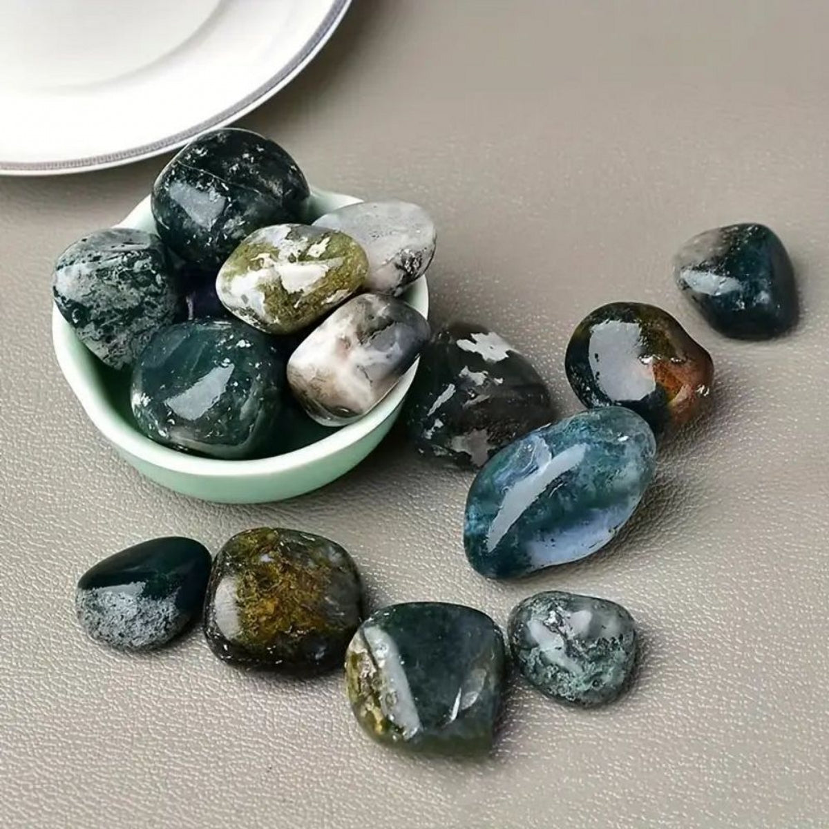 Moss Agate Chips Tumbles 0.59"-1.18"