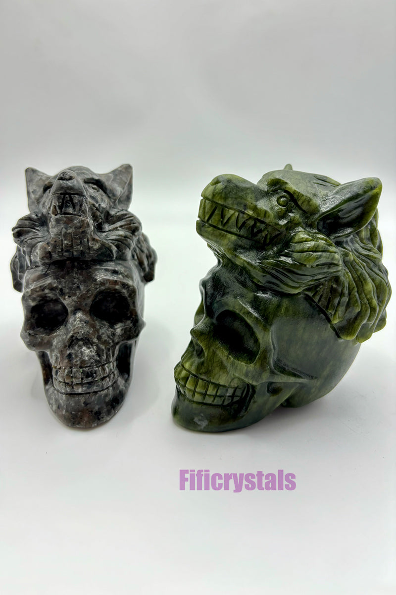Yooperlite Wolf Skull Carving Glowing Natural Crystal Figurine