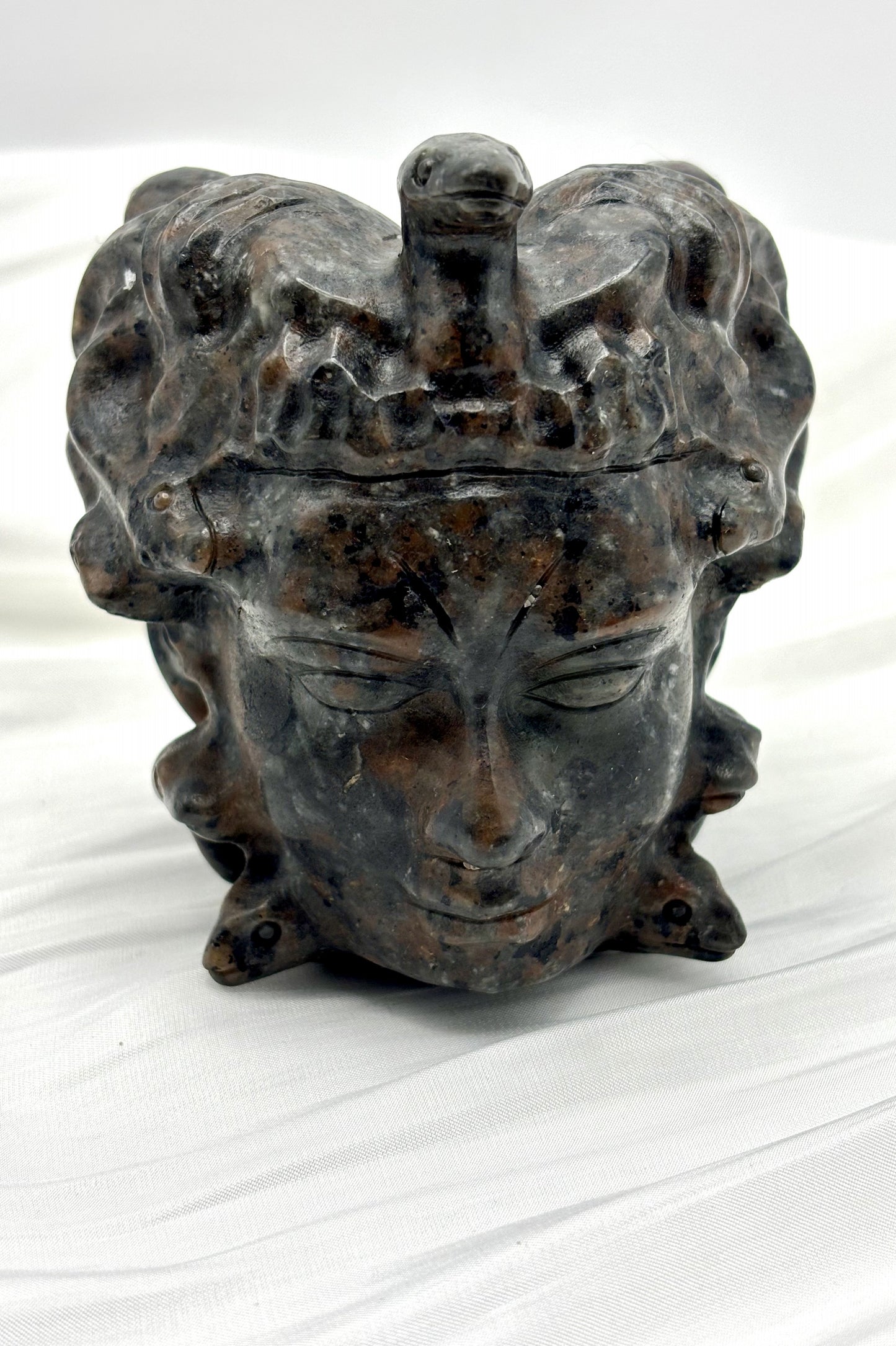 Yooperlite Medusa Head UV Reactive Carving Firestone Sculpture