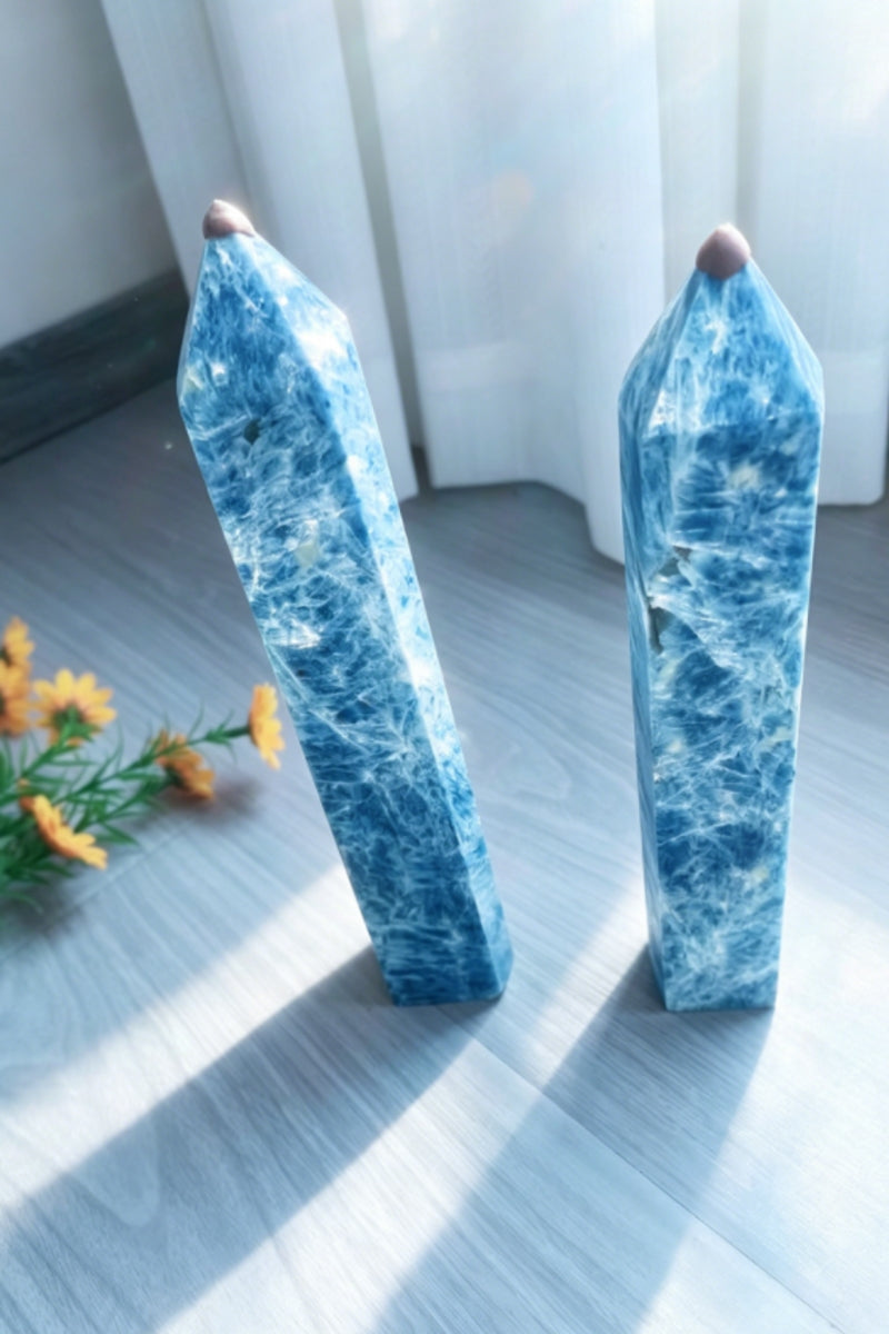 Big Kyanite Hexahedral Towers 8.86" Tall