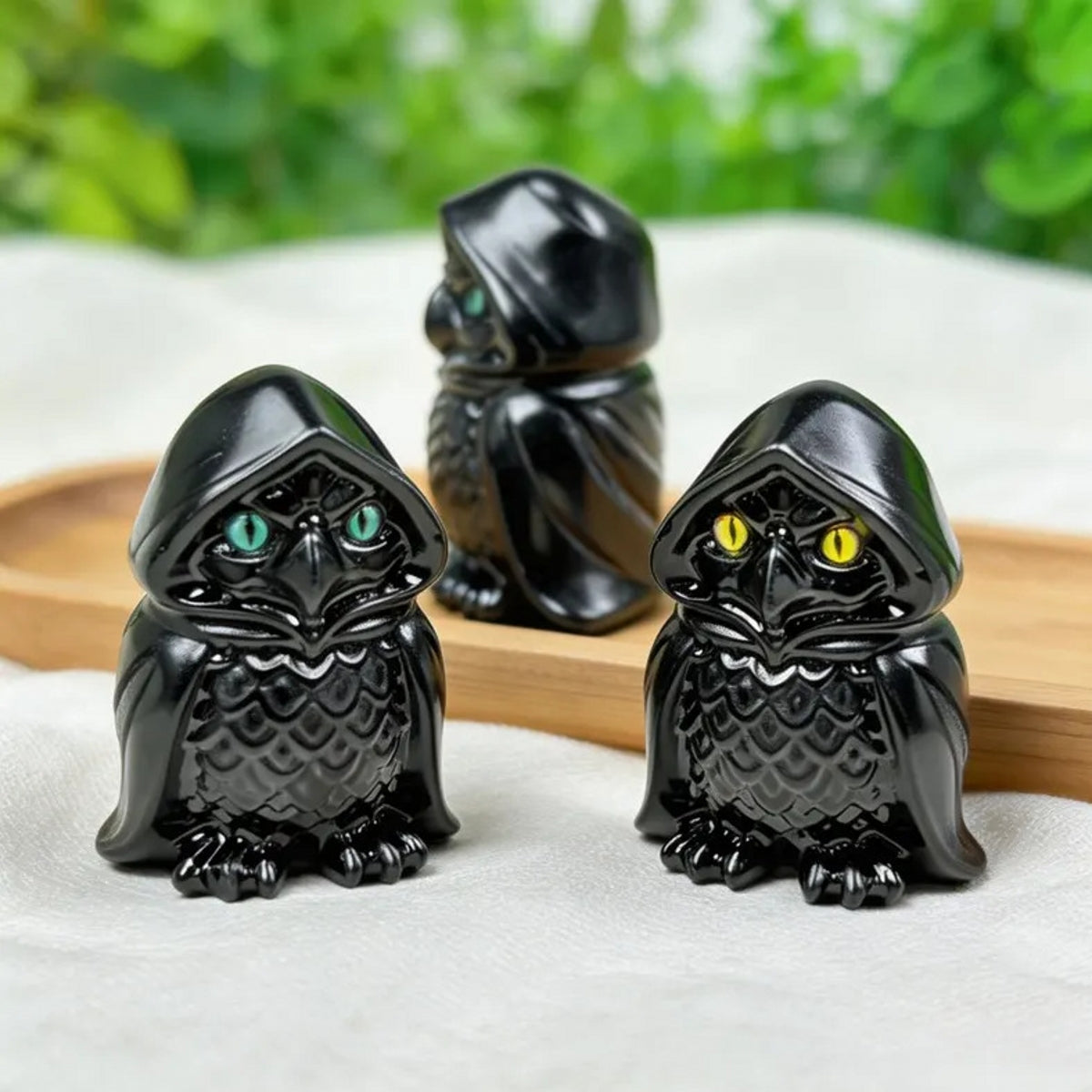 Black Obsidian Owl Halloween Carving 2.36"