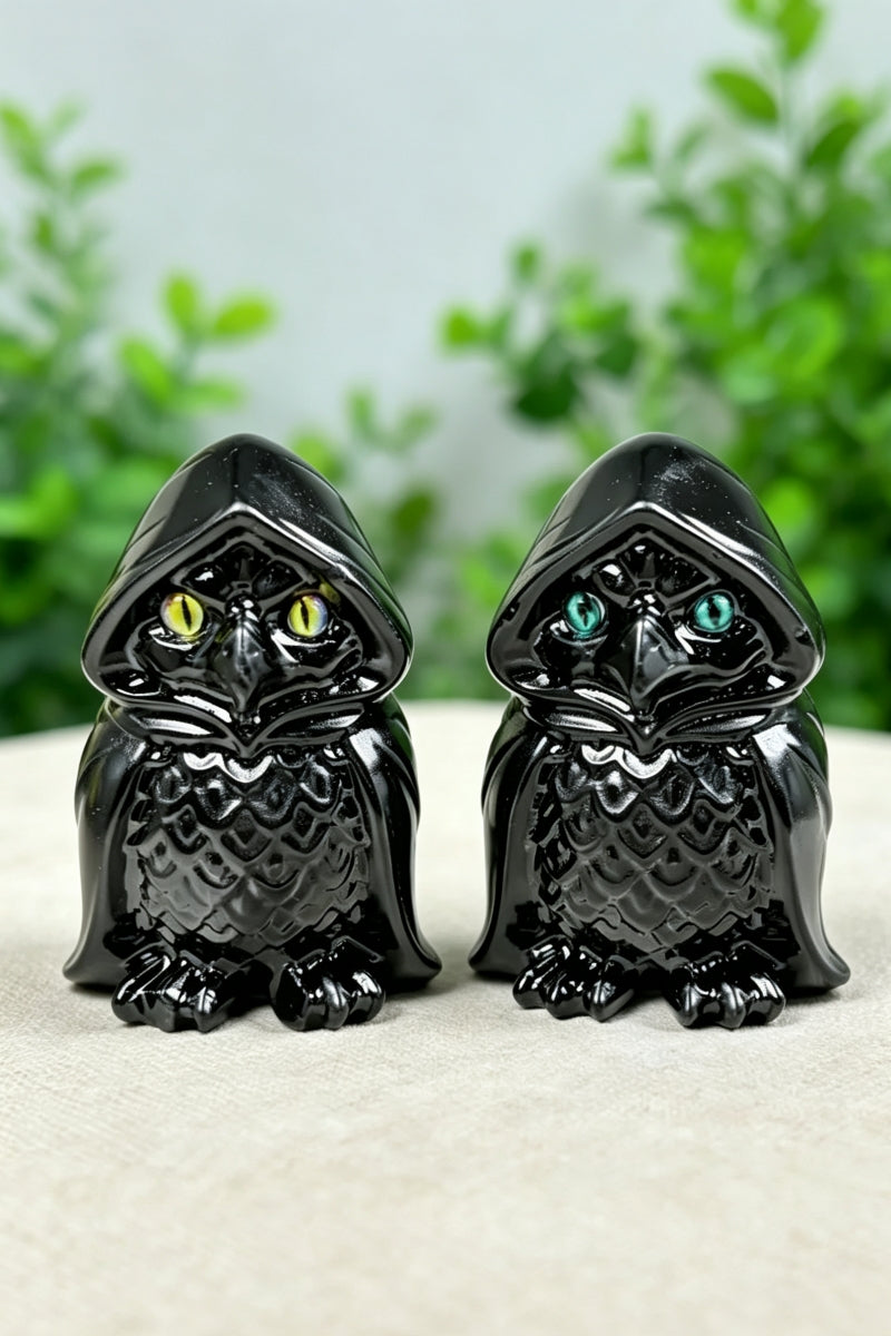 Black Obsidian Owl Halloween Carving 2.36"