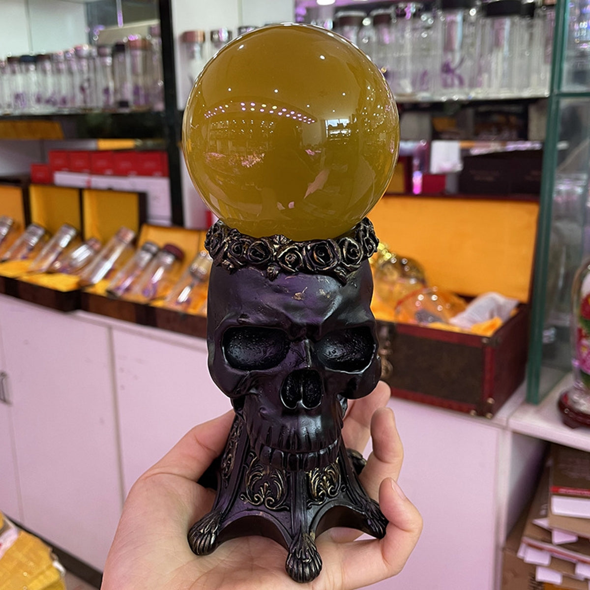 Carved Skull Resin Ball Ornament Sphere Holders