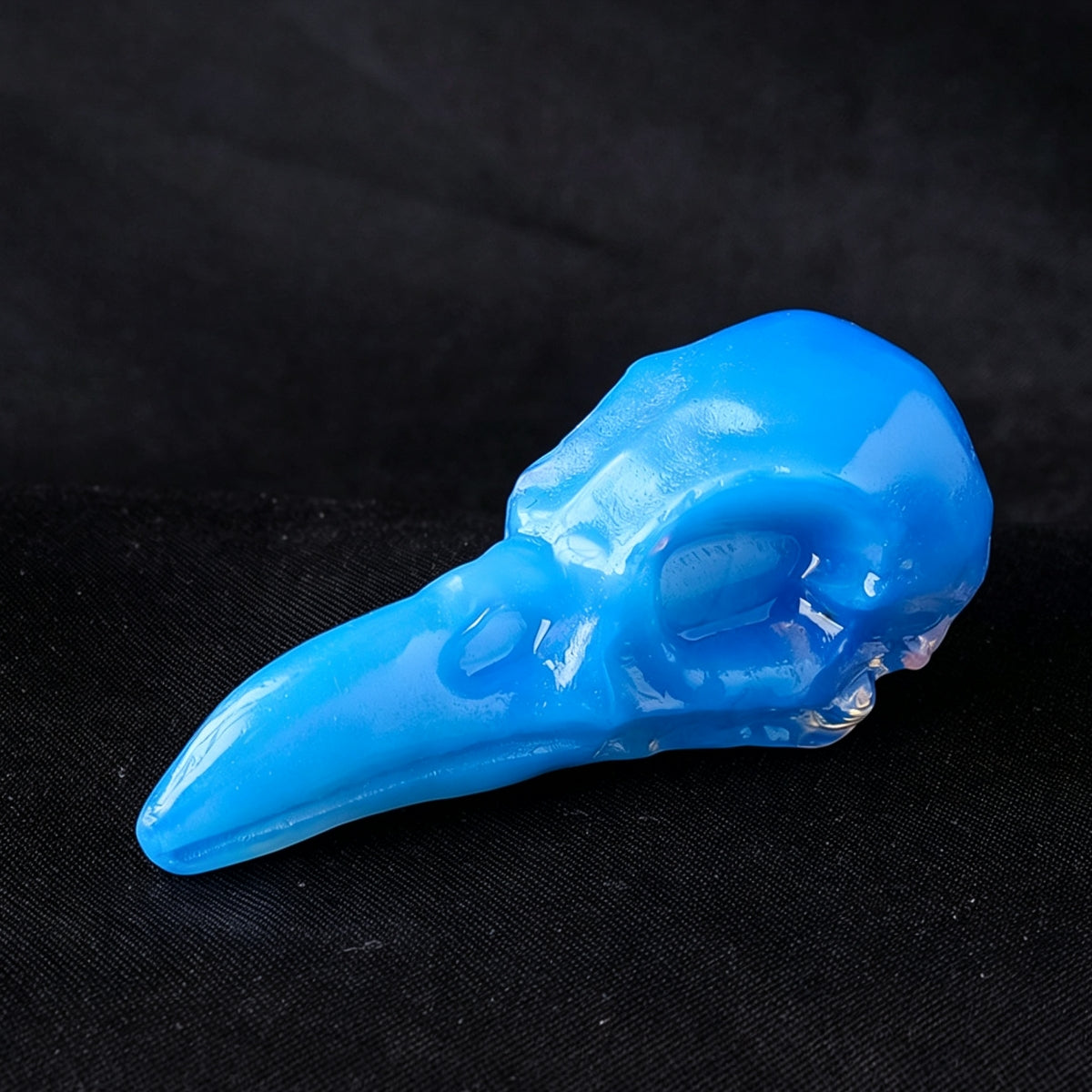 Crystal Crow Skull Carvings 1.97"