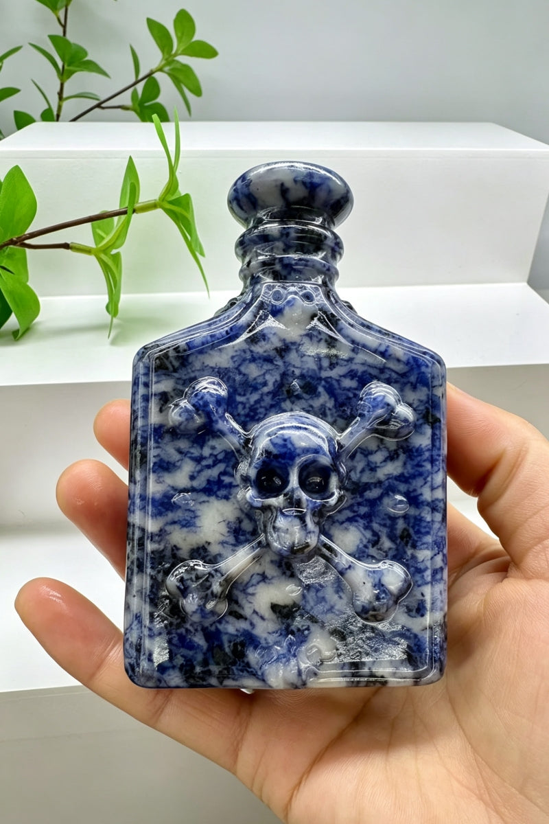 Crystal Skull Bottle Halloween Carvings 3.93"