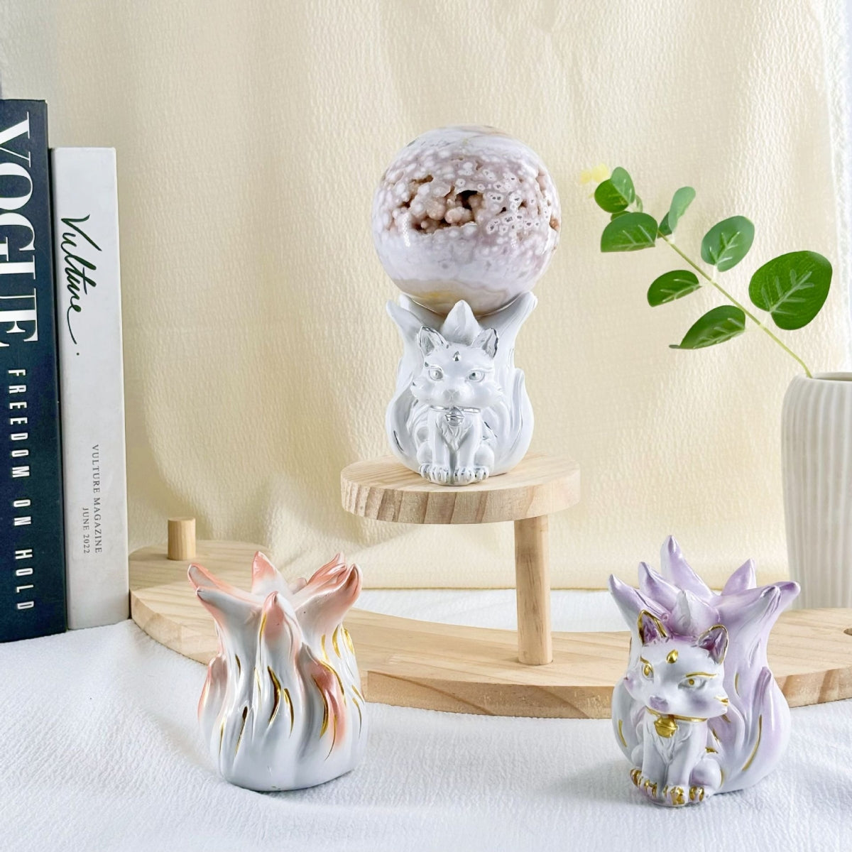 Cute Resin Nine-Tailed Fox Sphere Holders