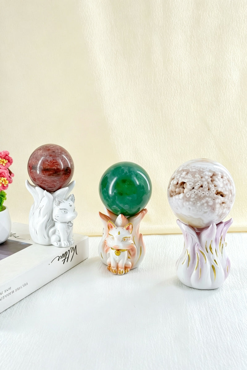 Cute Resin Nine-Tailed Fox Sphere Holders