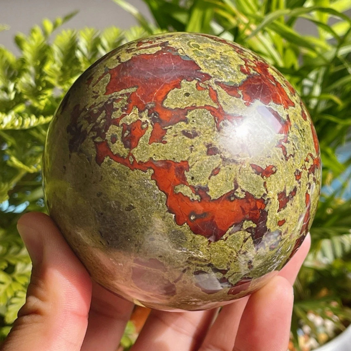 Dragon Blood Sphere Crystal Balls 1.97"