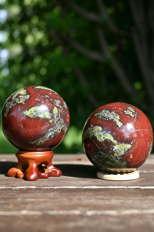 Dragon Blood Sphere Crystal Balls 1.97"