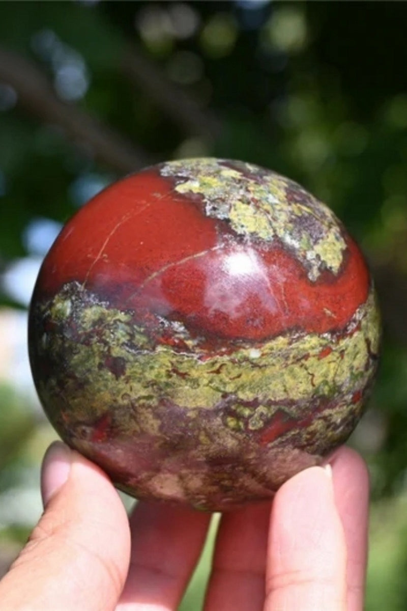 Dragon Blood Sphere Crystal Balls 1.97"