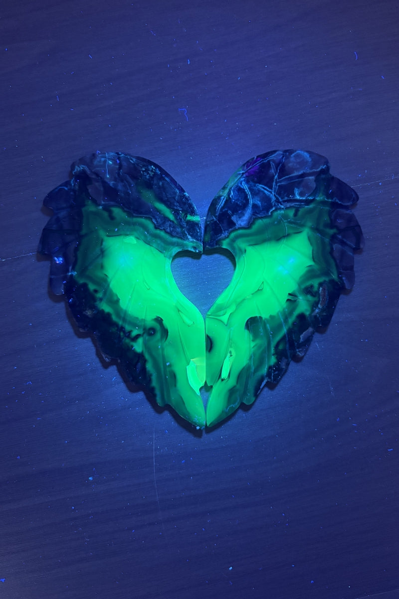 Flashy UV Volcano Agate Heart Wings with Free Holder