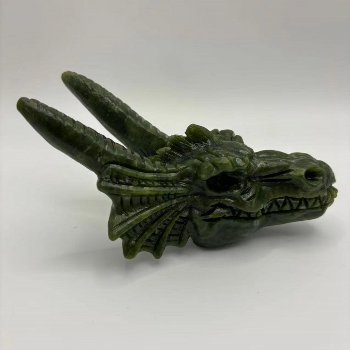 Green Jade Dragon Head Carving Natural Crystal Figurine for Desk Decoration