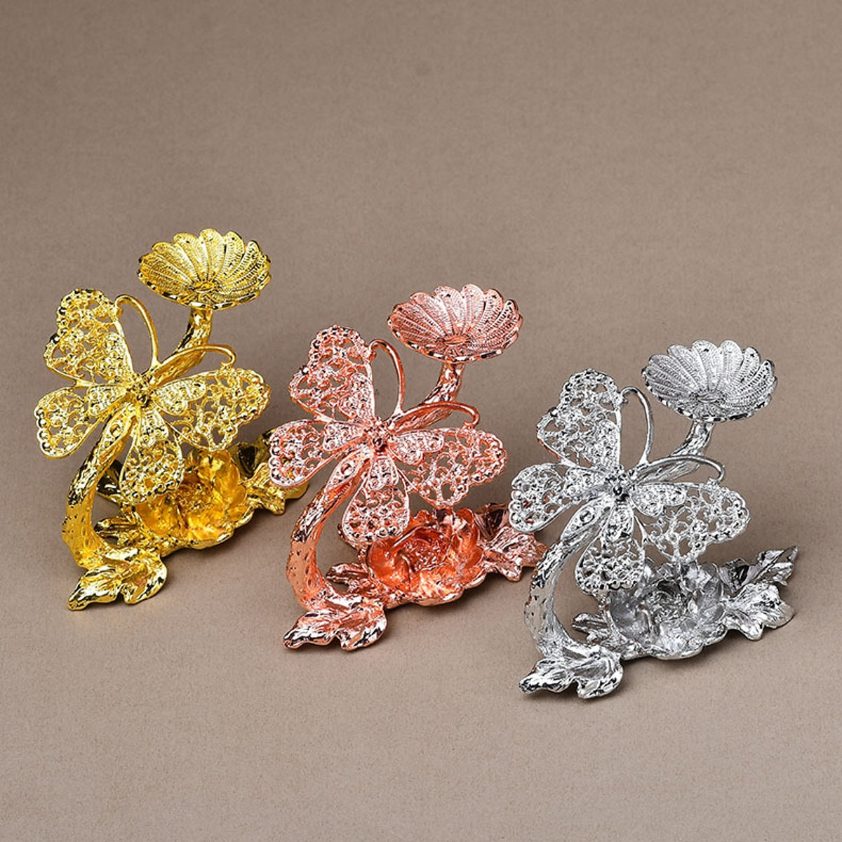 Hollowed-out Butterfly Metal Craft Sphere Holders