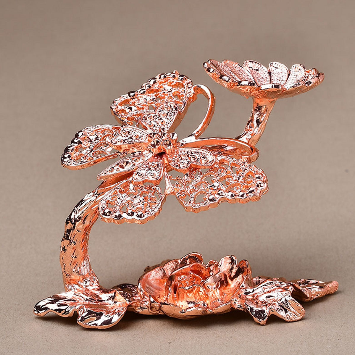 Hollowed-out Butterfly Metal Craft Sphere Holders