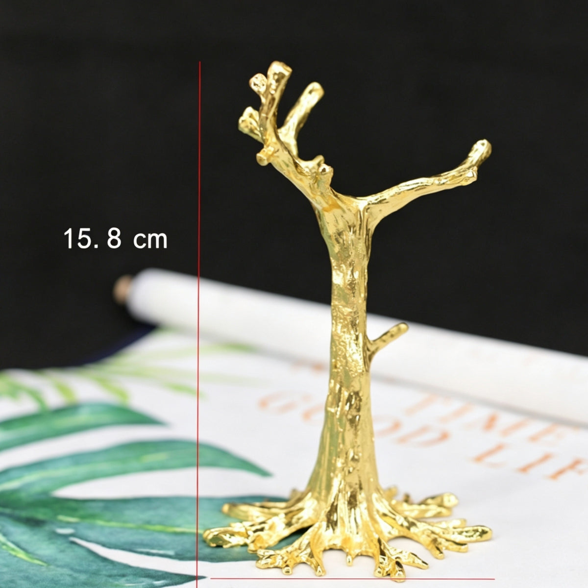 Metal Tree Branches Sphere Holders 6.22"