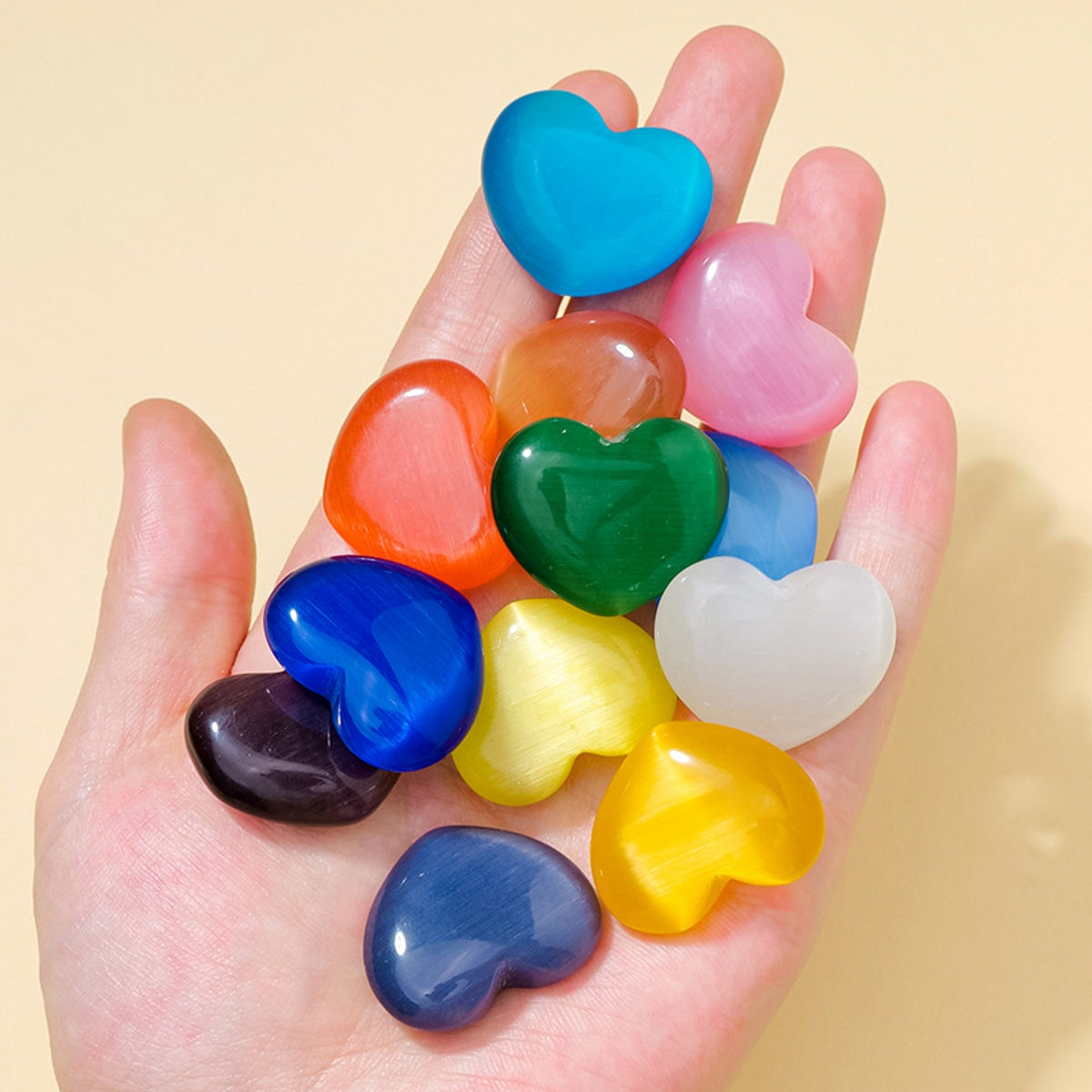 Cat's Eye Hearts Palm Stone 100g