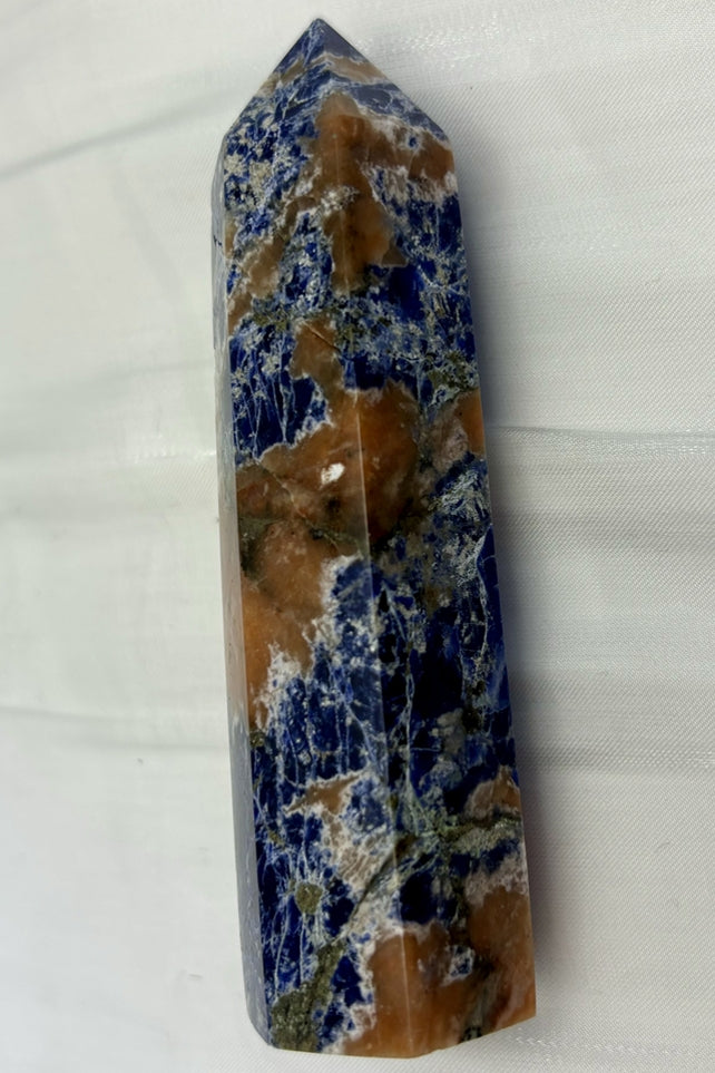 Natural Crystal Point Sodalite Healing UV Reactive Blue Wand