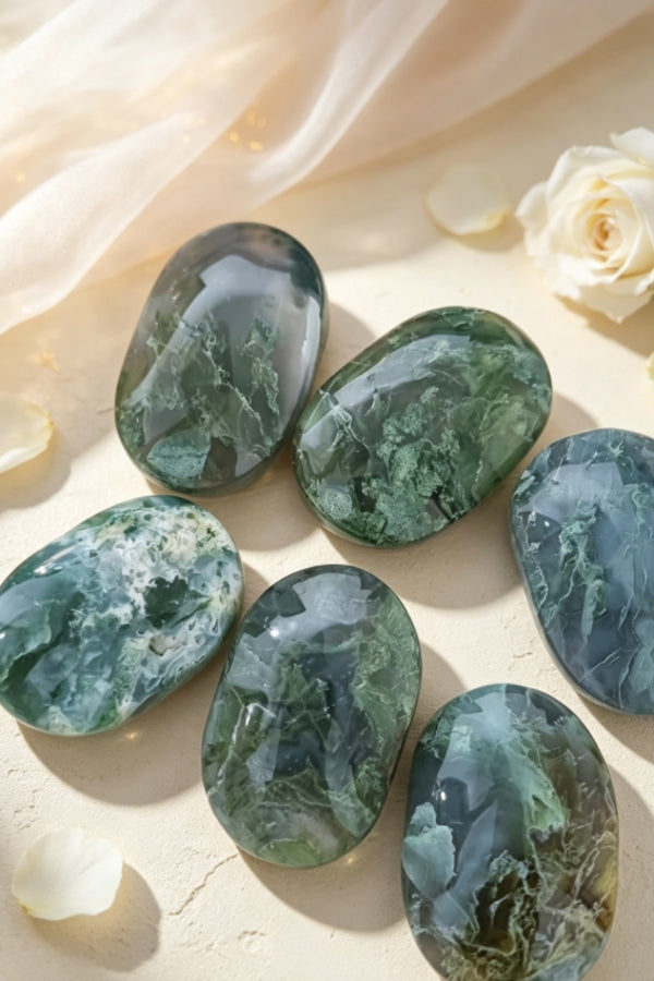 Natural Moss Agate Palm Stones