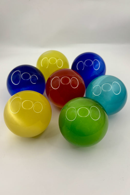 Pretty Flashy Cat's Eye Spheres in Different Colors