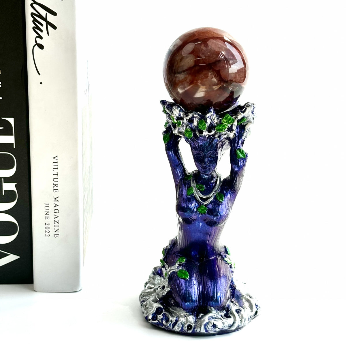 Resin Mother Earth Stand Sphere Holders