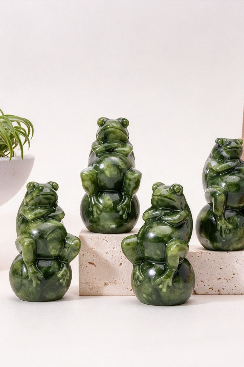 Serpentine Frog Carvings 2.56"