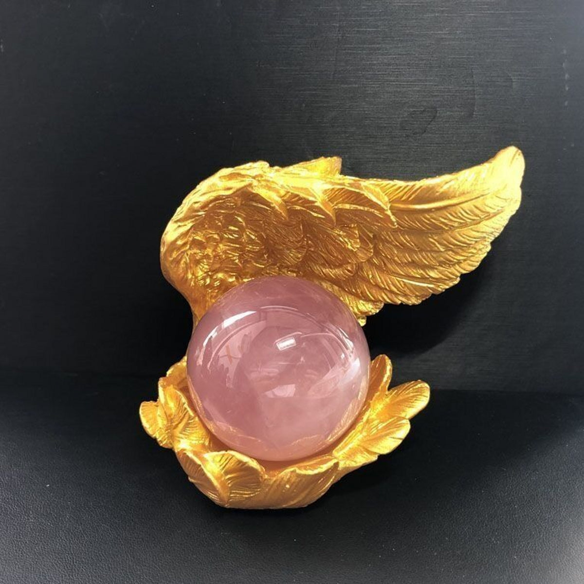 Shell Feather Resin Sphere Holders 2.36"