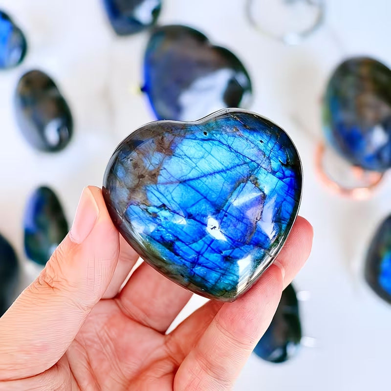 Shining Labradorite Hearts 0.79"-1.97"