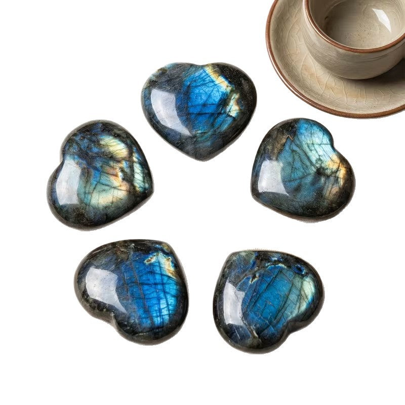Shining Labradorite Hearts 0.79"-1.97"