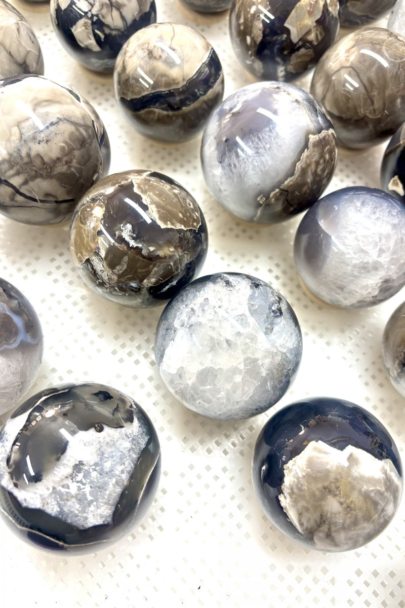 Strong Green UV Flash Volcano Agate Spheres Natural Healing Crystal Balls 2.76"