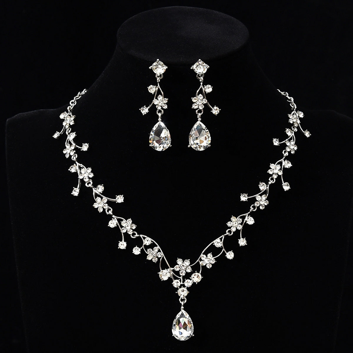 Super Shiny Flower Zircon Necklace and Earring Set