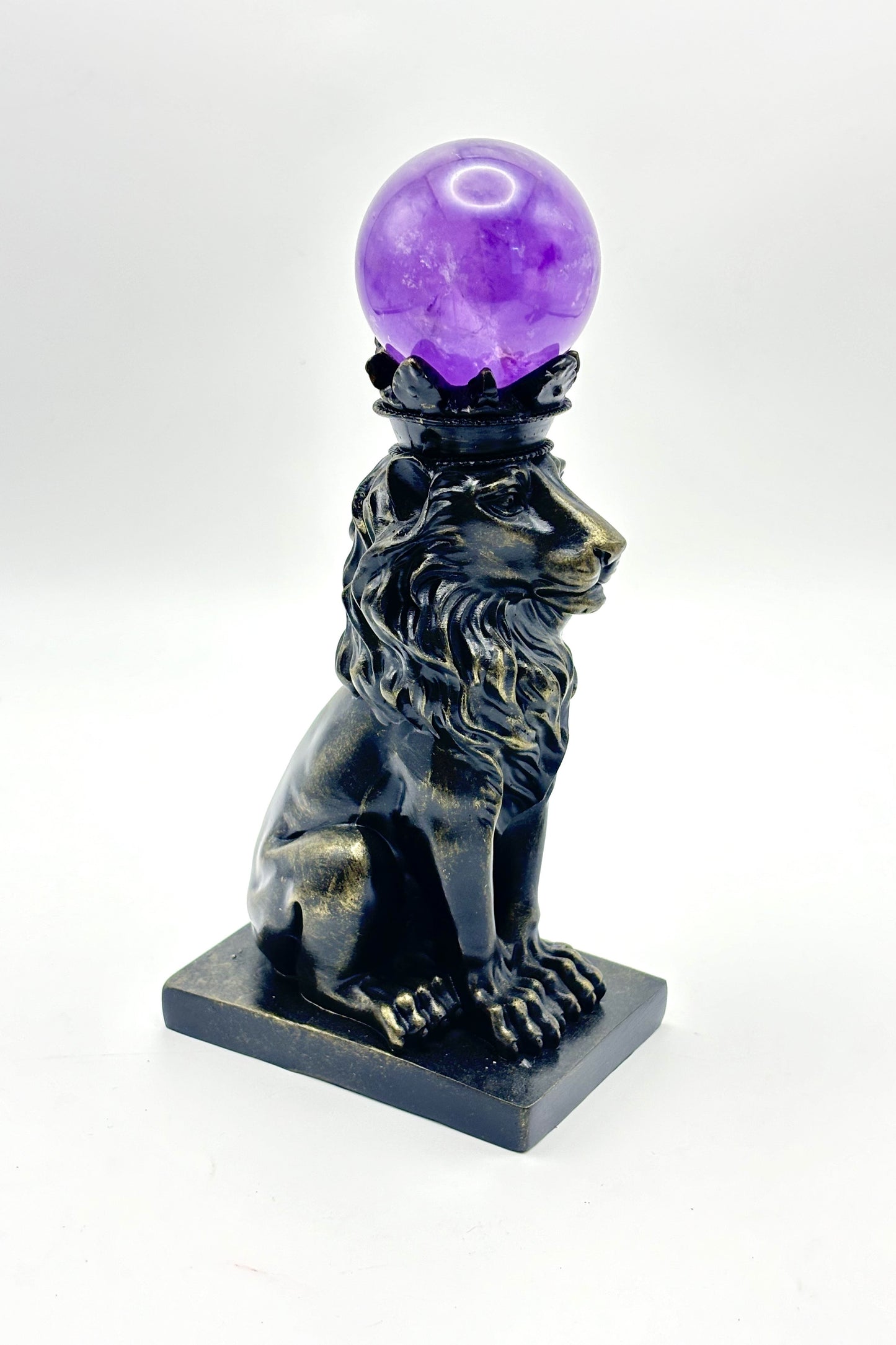 Tall Lion Sphere Holder Resin Ball Stand