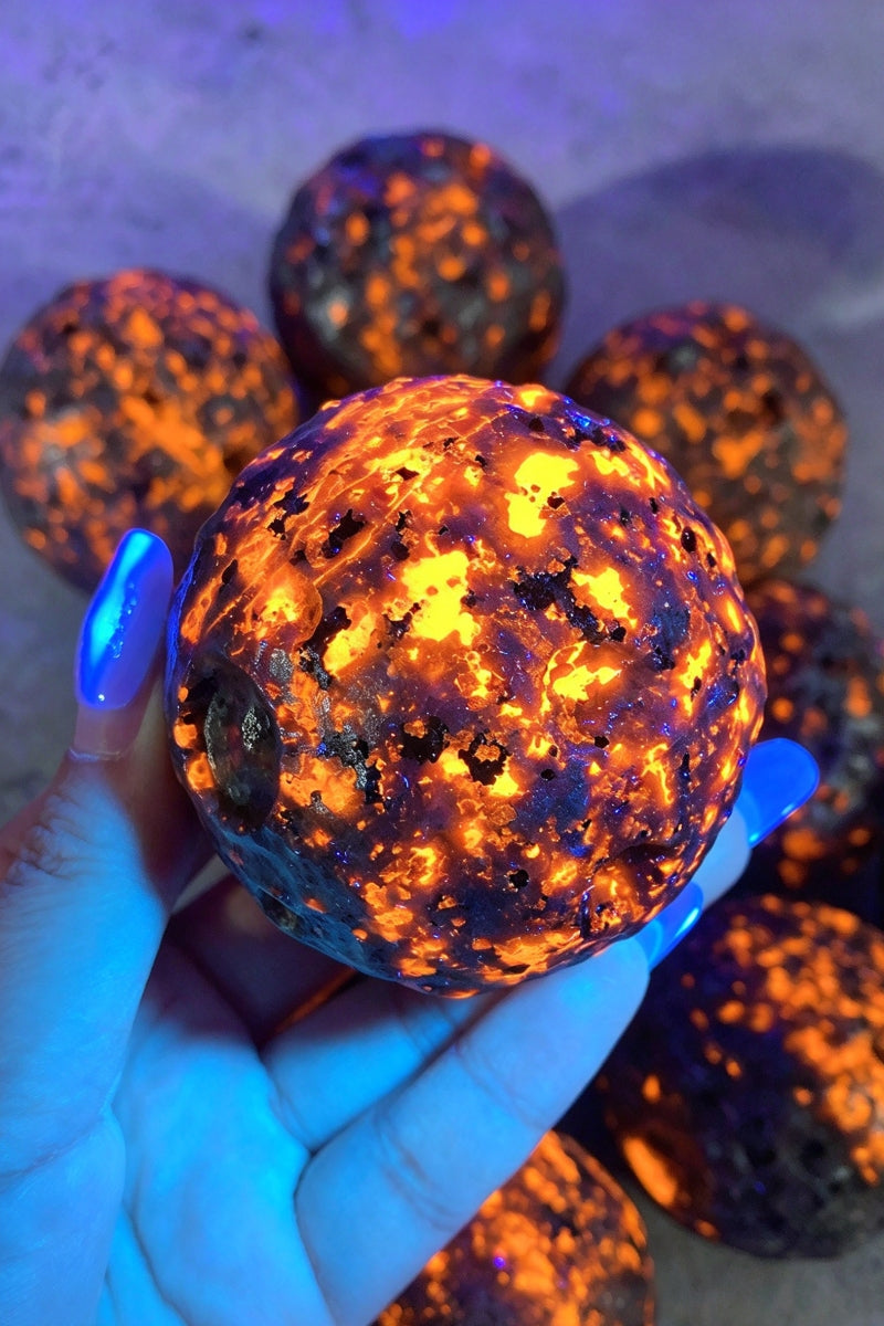 UV Yooperlite Spheres 1.18"-2.76"