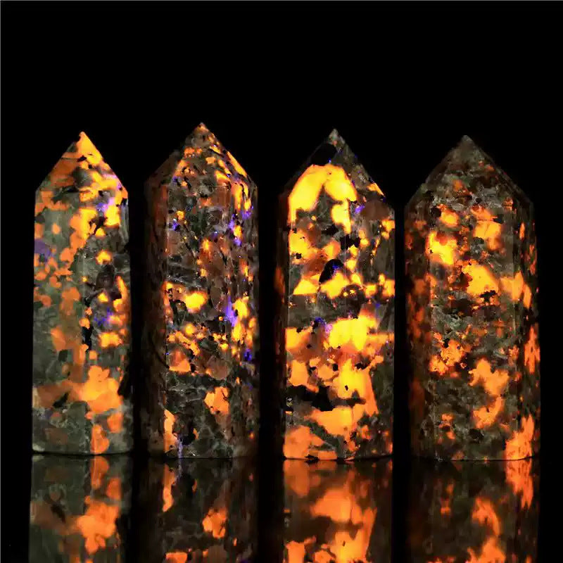 UV Yooperlite Towers 1.97"-3.94" Tall